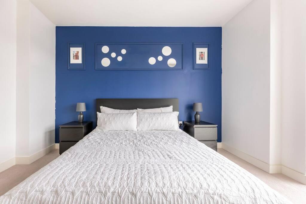 Stylish & Comfortable Top-Floor Flat In Harrow Londýn Exteriér fotografie